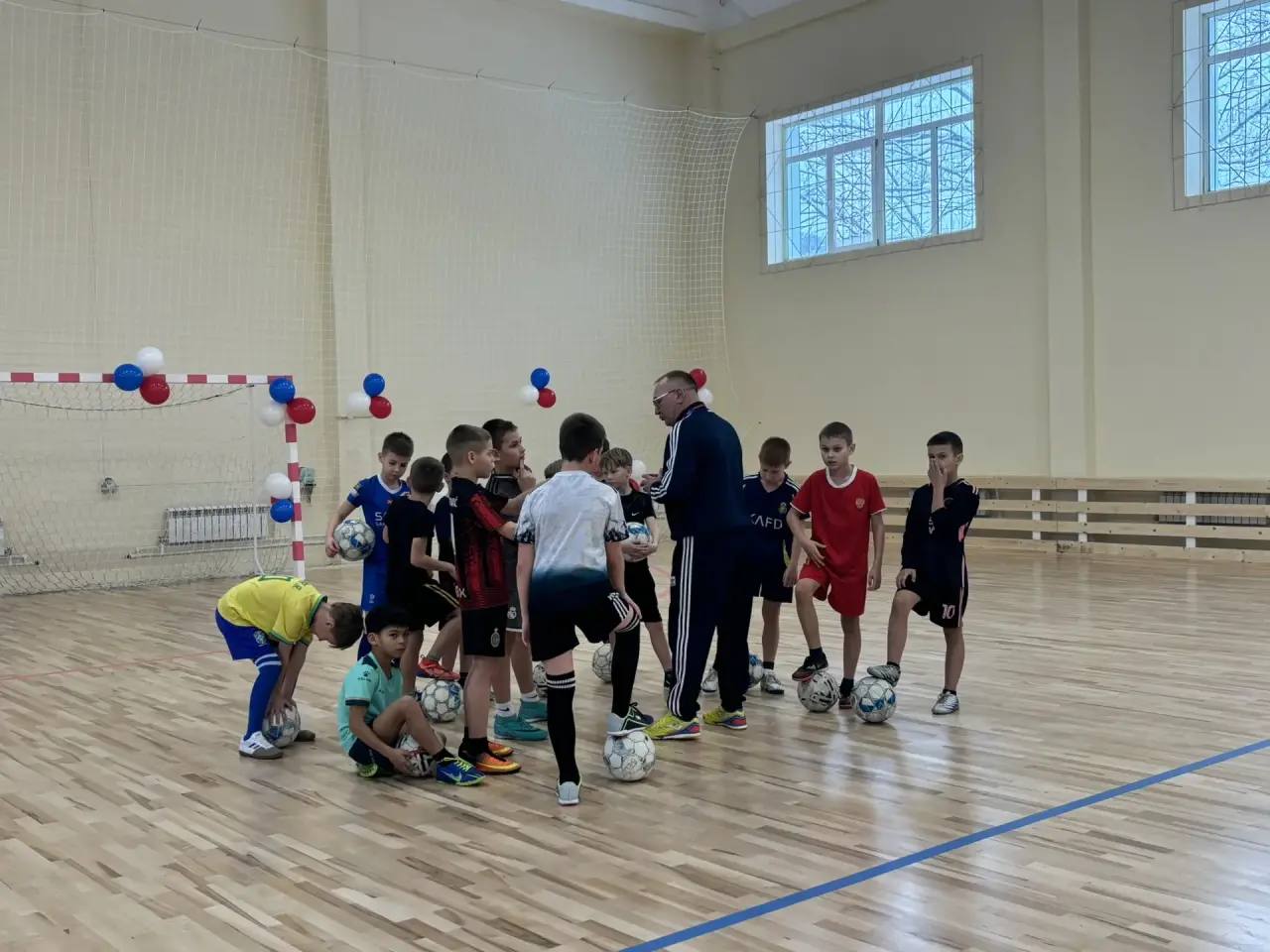 В спортивной школе села Быков появился новый тренажерный зал В спортивной школе села Быков появился новый тренажерный зал