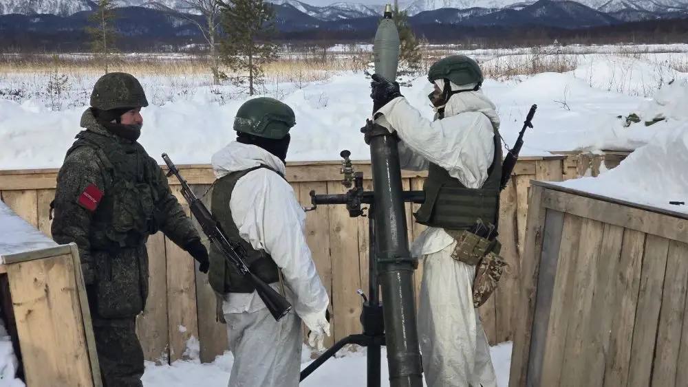 Новую группу минометчиков обучают на Троицком полигоне