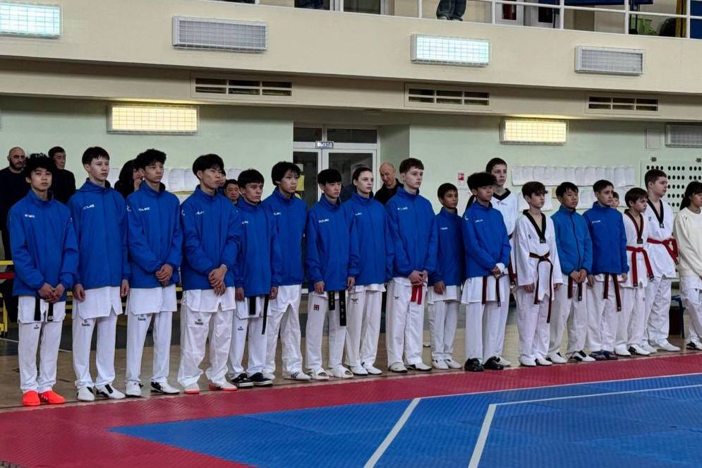 Сергей Надсадин: Ребята из нашей спортивной школы олимпийского резерва по греко-римской борьбе получили новую экипировку Сергей Надсадин: Ребята из нашей спортивной школы олимпийского резерва по греко-римской борьбе получили новую экипировку