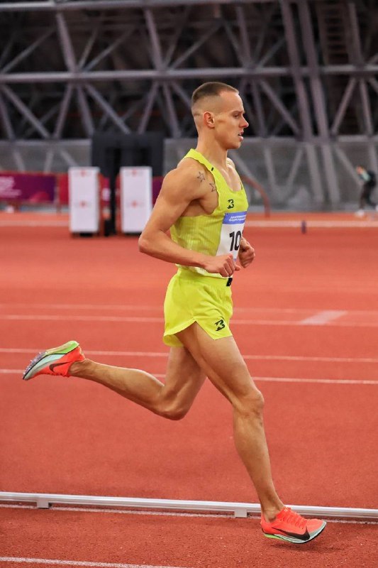 Во второй день чемпионата ДФО по легкой атлетике сахалинцы заслужили 33 награды Во второй день чемпионата ДФО по легкой атлетике сахалинцы заслужили 33 награды