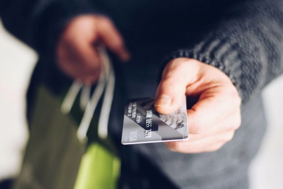 Полицией Поронайска раскрыта кража с банковского счёта