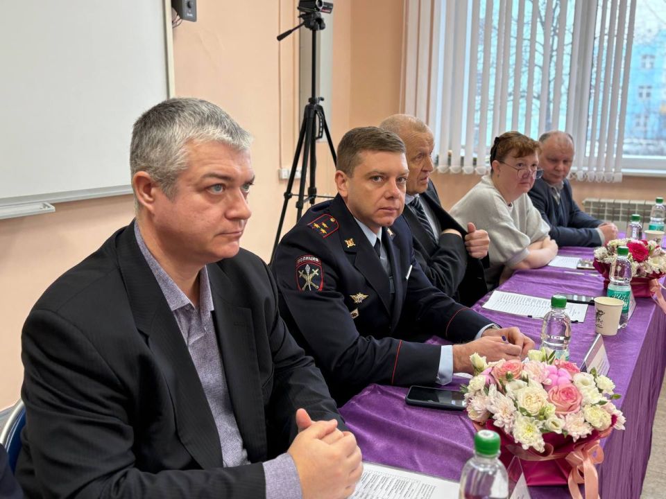 ����������-������ ������� ����� ����������� � �������� ����������� �� ������ � �������