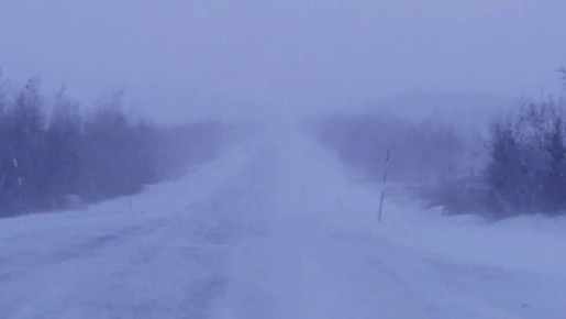 Движение автобусов между Южно-Сахалинском и Корсаковым приостановлено в связи с ухудшением погодных условий
