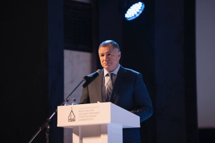 Марат Хуснуллин: Принял участие в празднике «Единого заказчика в сфере строительства»
