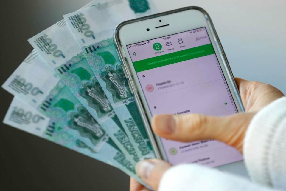 В Корсакове перед судом предстанет женщина, оформившая кредит на родственницу