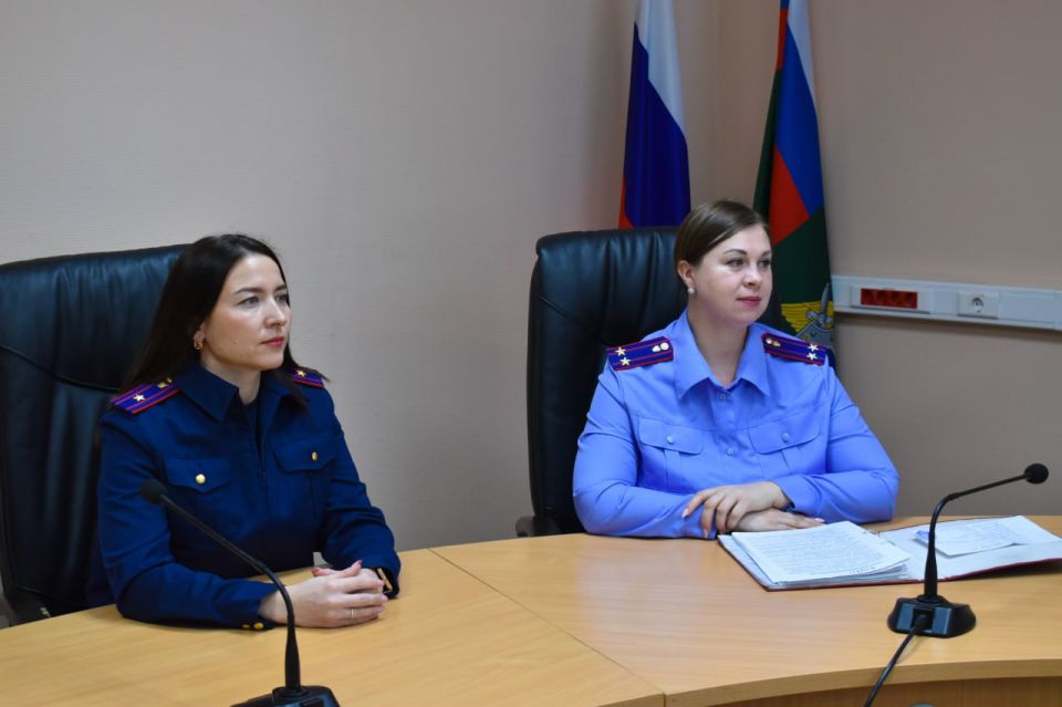 Сотрудниками следственного управления СК России по Сахалинской области проведен круглый стол для представителей регионального сахалинского отделения молодежного союза "Юный следователь"