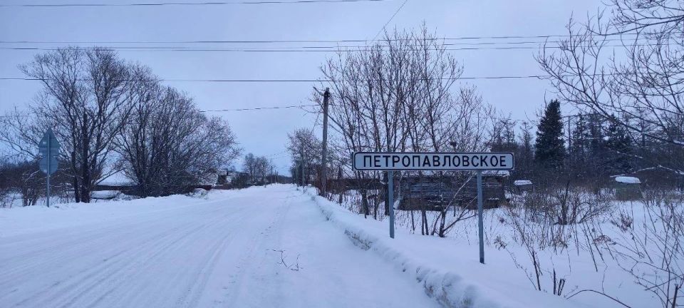 В Анивском районе благодаря вмешательству прокурора осуществлен снос аварийных жилых домов