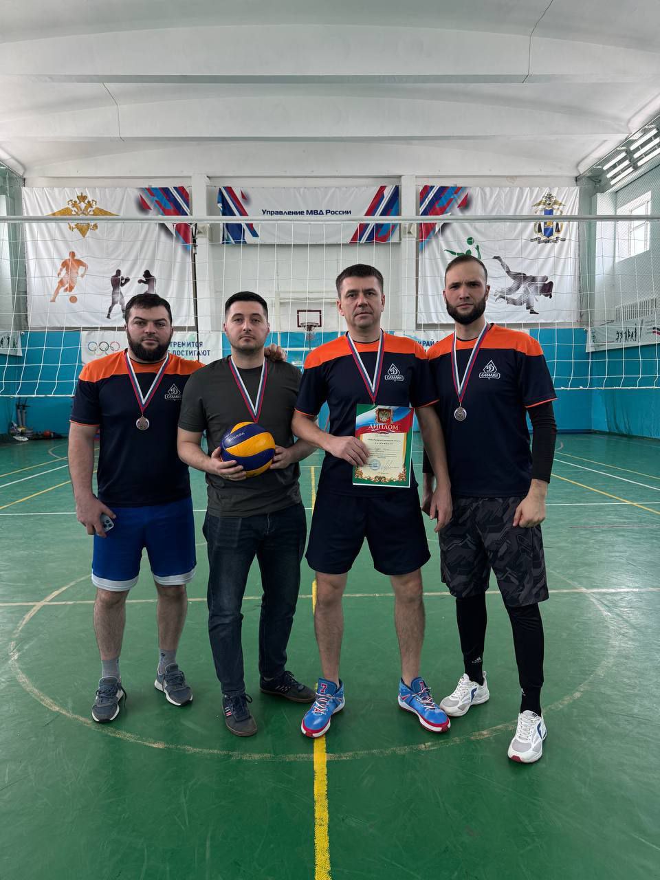 На УМВД определили сильнейшую команду по волейболу! На УМВД определили сильнейшую команду по волейболу!