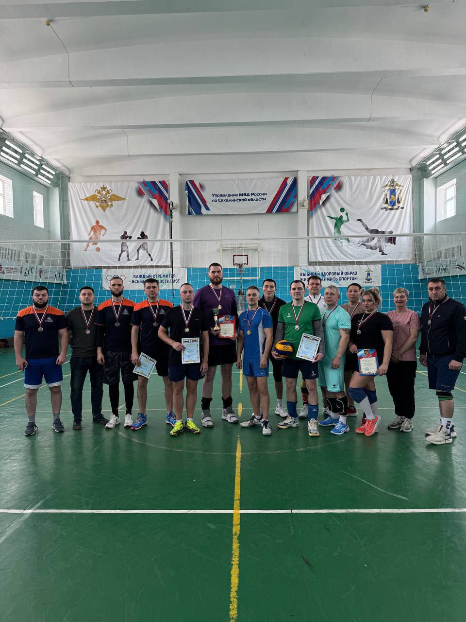 На УМВД определили сильнейшую команду по волейболу!