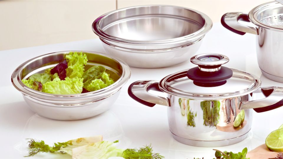 Узнайте, как правильно ухаживать за посудой из хромоникелевой стали