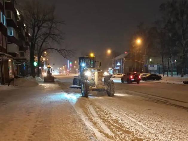 Сергей Надсадин: Последние два дня были в Южно-Сахалинске снежными Сергей Надсадин: Последние два дня были в Южно-Сахалинске снежными