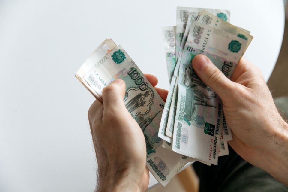 Что нового в России: изменения в социальных выплатах и защите потребителей в феврале