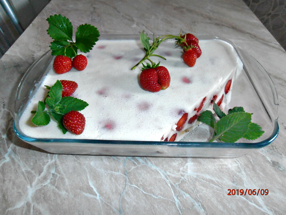 Галаретка: освежающий десерт для лета