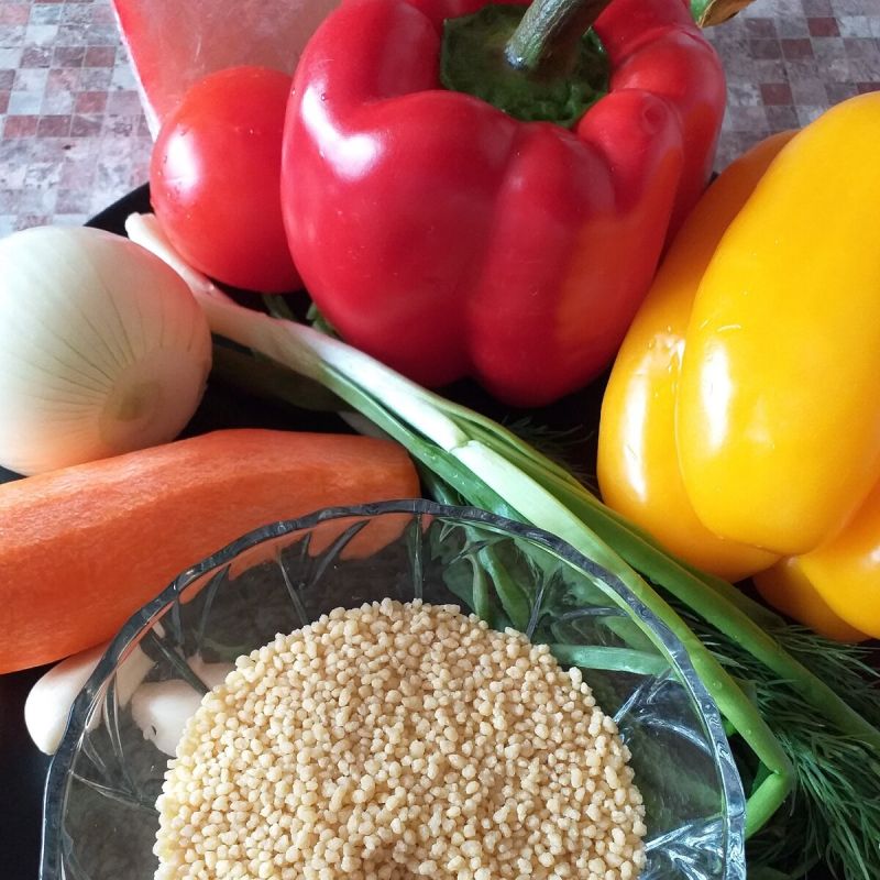 Как удивить близких необычными фаршированными перцами с кус-кусом