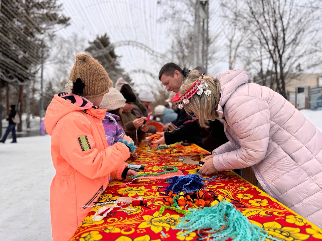 Южно-Сахалинск отмечает Масленицу! Южно-Сахалинск отмечает Масленицу!