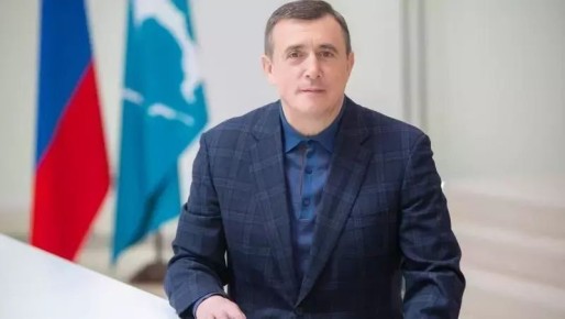 Валерий Лимаренко поздравил сахалинцев и курильчан с Днем защитника Отечества