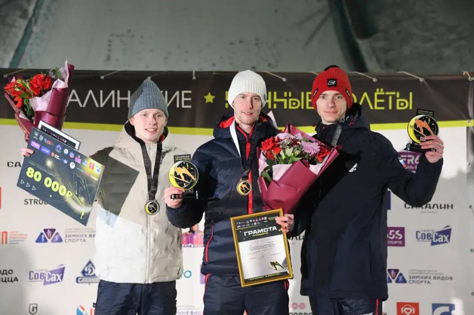 Островитяне завоевали 10 медалей на «Сахалинских ночных полетах»