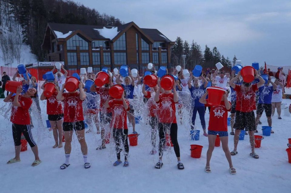 ����� 100 ���������� �������� �������� ����� �� ������� �������