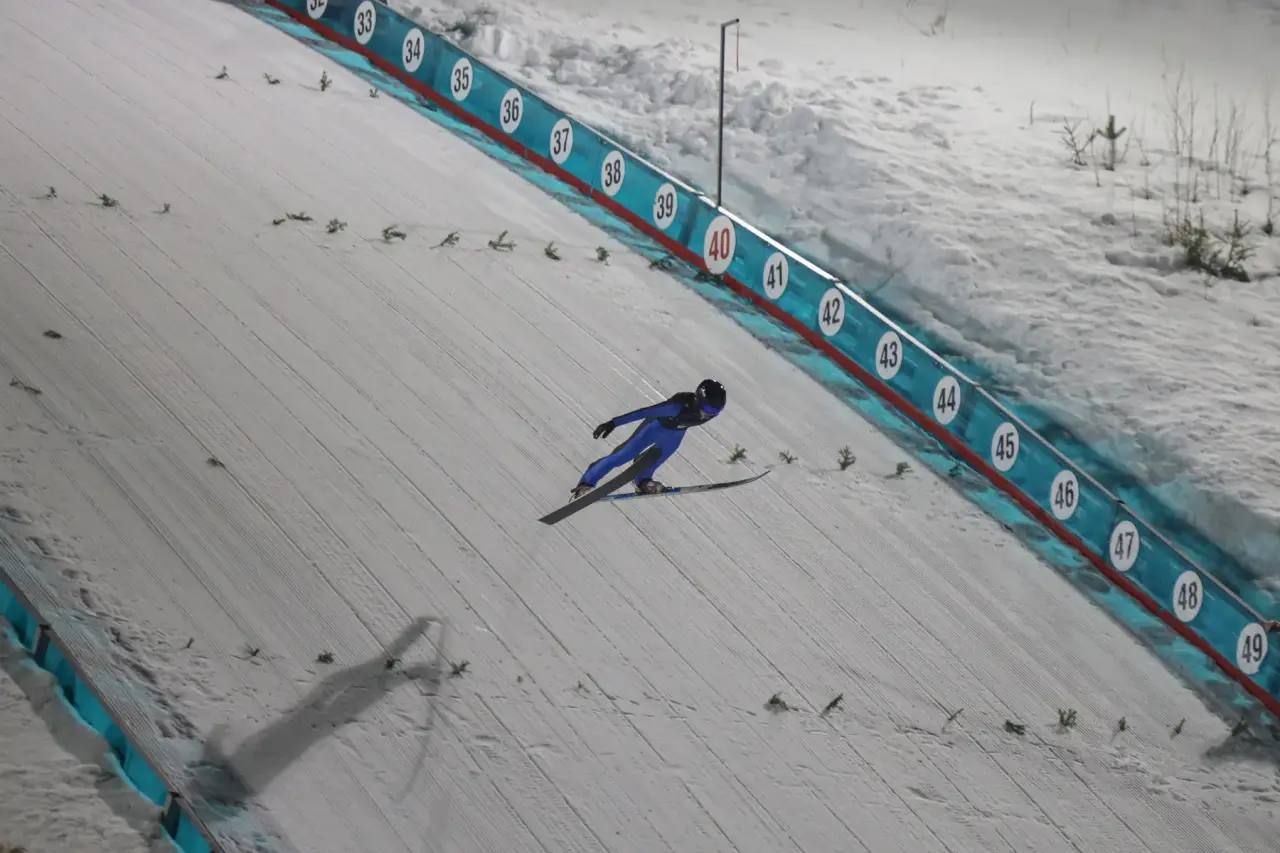 Островитяне завоевали 10 медалей на «Сахалинских ночных полетах» Островитяне завоевали 10 медалей на «Сахалинских ночных полетах»