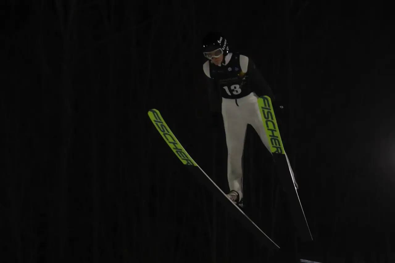 Островитяне завоевали 10 медалей на «Сахалинских ночных полетах» Островитяне завоевали 10 медалей на «Сахалинских ночных полетах»