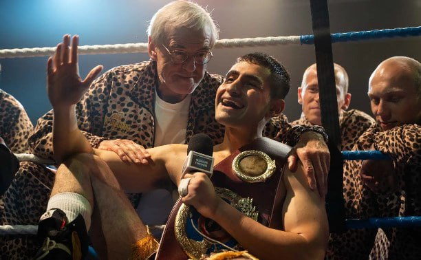 Дарим пригласительный билет в кино на двоих!