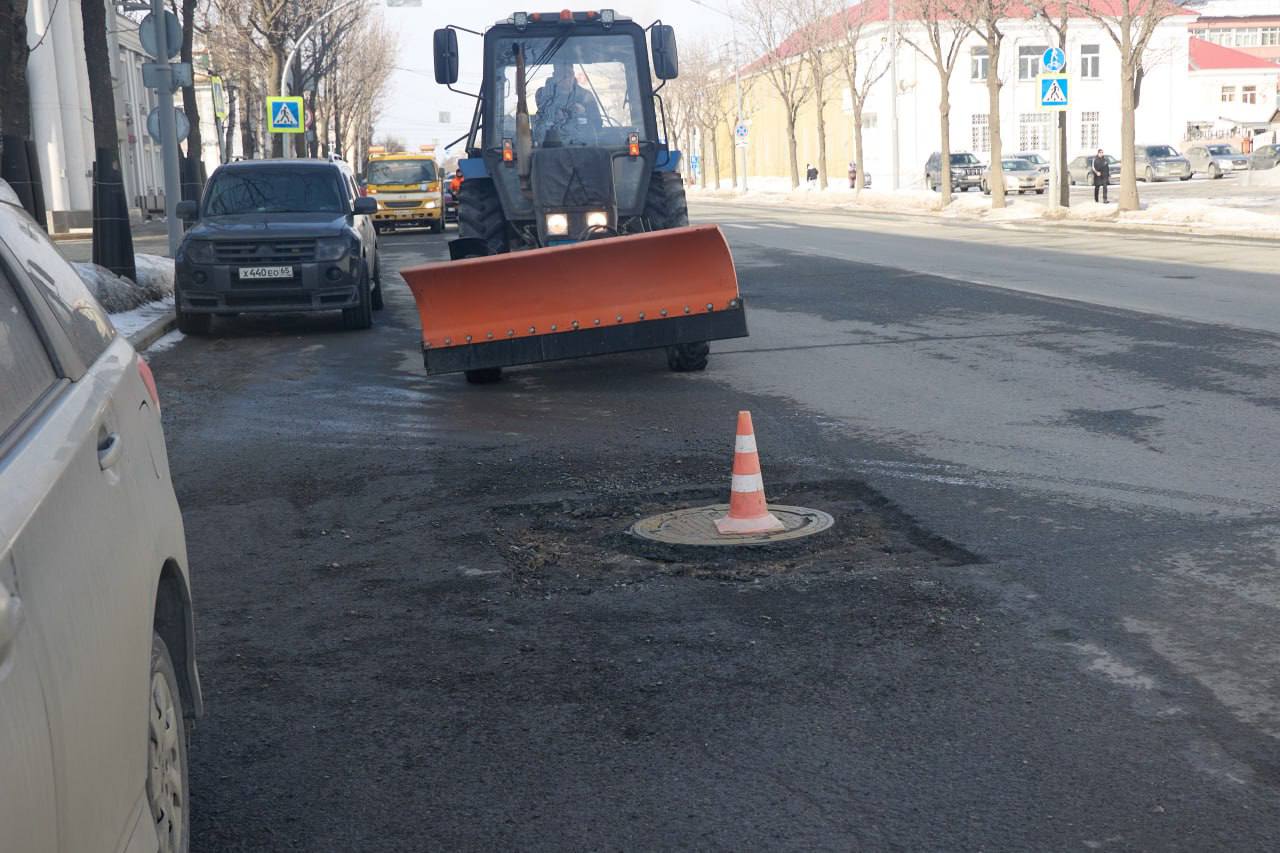 Сергей Надсадин: С приближением весны дорожные службы начали активнее выходить на улицы и устранять дефекты на проезжей части Сергей Надсадин: С приближением весны дорожные службы начали активнее выходить на улицы и устранять дефекты на проезжей части