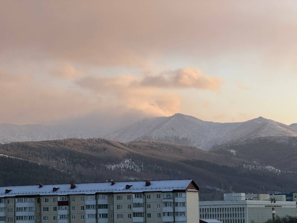 Этим утром в городе особенно ощущается приближение весны…