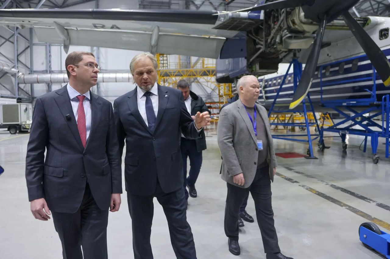 Алексей Белик оценил работу ангарного комплекса «Авроры» и его вклад в транспортную доступность Алексей Белик оценил работу ангарного комплекса «Авроры» и его вклад в транспортную доступность