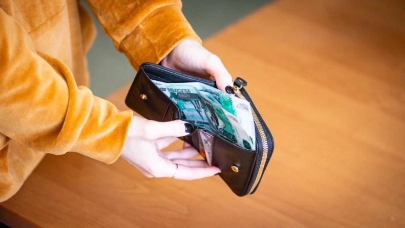 Штраф за самовыгул крупных собак отменили в суде жительнице Корсакова