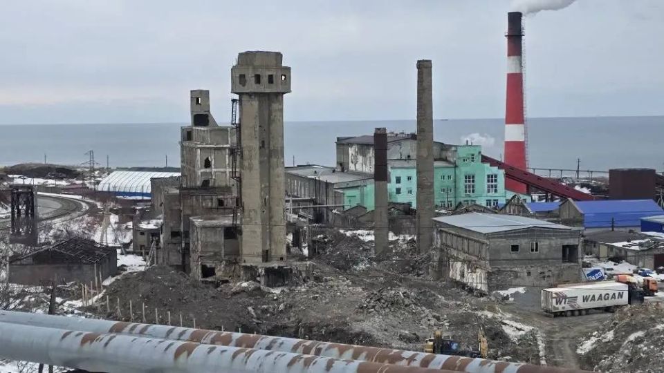 Останется в прошлом... Последнее здание в Холмске, которое осталось от японского периода Карафуто на Сахалине, начали сносить