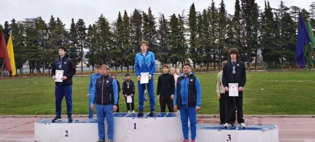 Артур Кохан победил на всероссийских соревнованиях по легкой атлетике