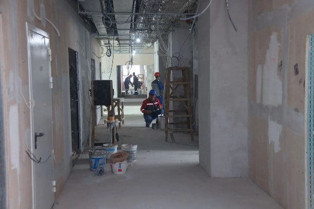 Готовность 65%: осенью в Южно-Сахалинске заработает новая поликлиника Готовность 65%: осенью в Южно-Сахалинске заработает новая поликлиника