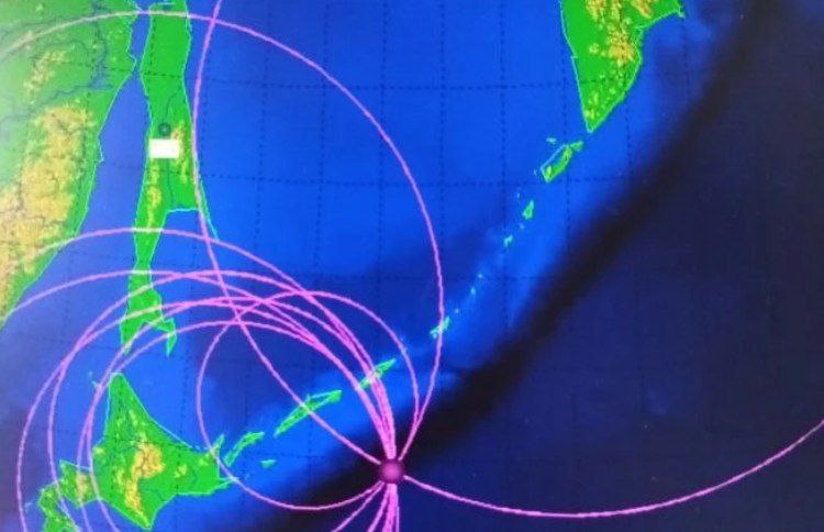 Сразу два землетрясения зафиксировали в море у берегов Сахалина и Курил Сразу два землетрясения зафиксировали в море у берегов Сахалина и Курил