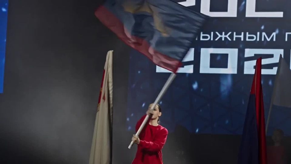 В Южно-Сахалинске торжественно открыли чемпионат России по лыжным гонкам