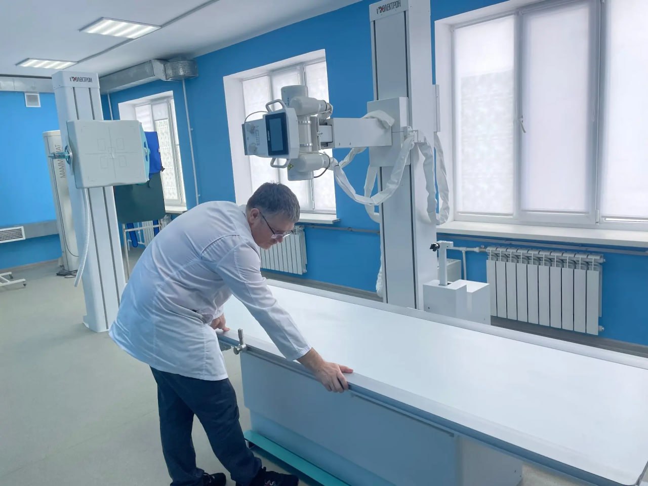 В поликлинике в Аниве появился новый рентген-аппарат В поликлинике в Аниве появился новый рентген-аппарат