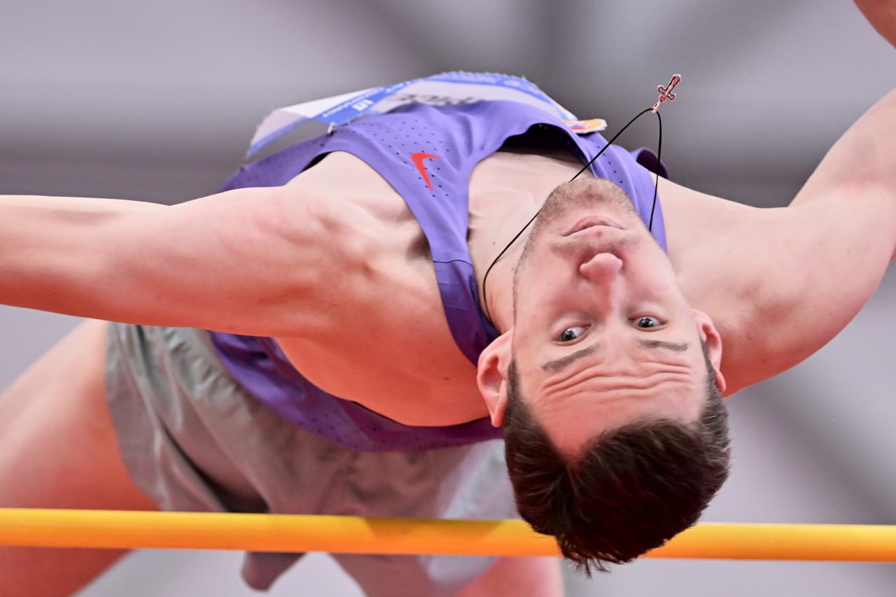 Восемь комплектов наград разыграли в заключительный день чемпионата России по лёгкой атлетике на Сахалине Восемь комплектов наград разыграли в заключительный день чемпионата России по лёгкой атлетике на Сахалине