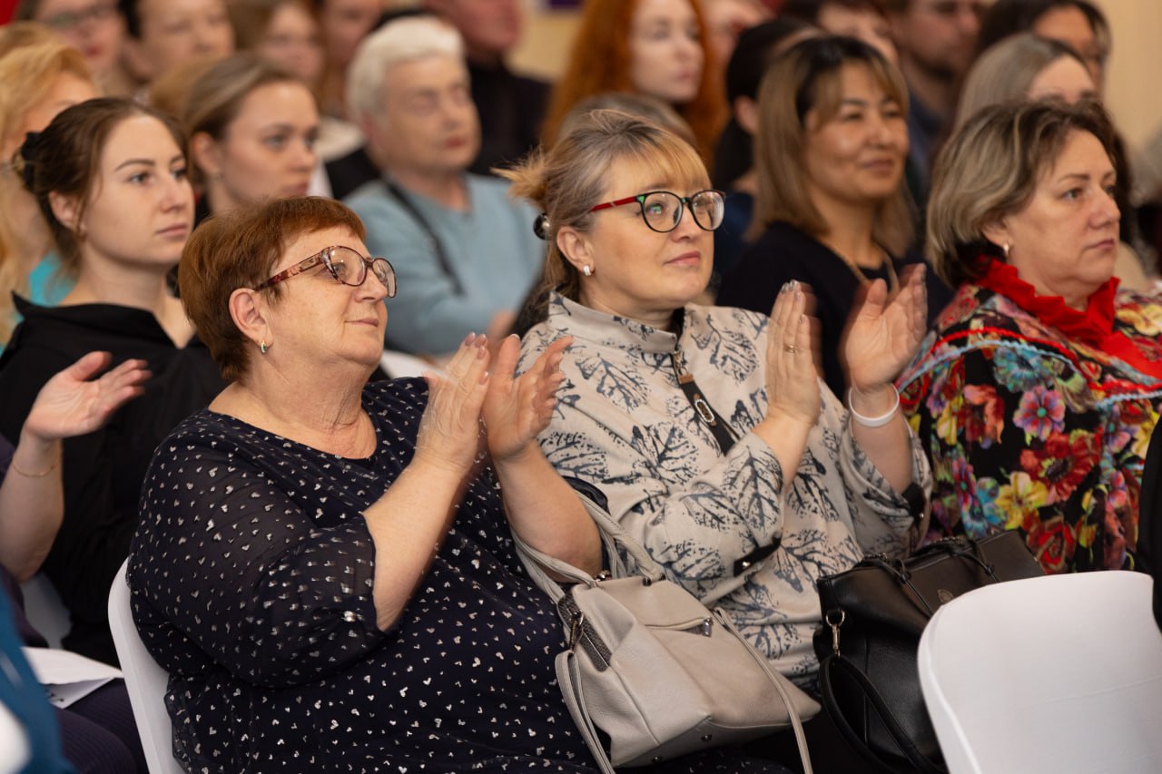 "Искусница профсоюза": сахалинские медики отметили 8 Марта кулинарным конкурсом "Искусница профсоюза": сахалинские медики отметили 8 Марта кулинарным конкурсом