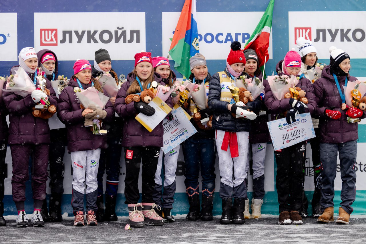 Финишный рывок Елизаветы Пантриной принес золотые награды эстафеты лыжницам Тюменской области Финишный рывок Елизаветы Пантриной принес золотые награды эстафеты лыжницам Тюменской области