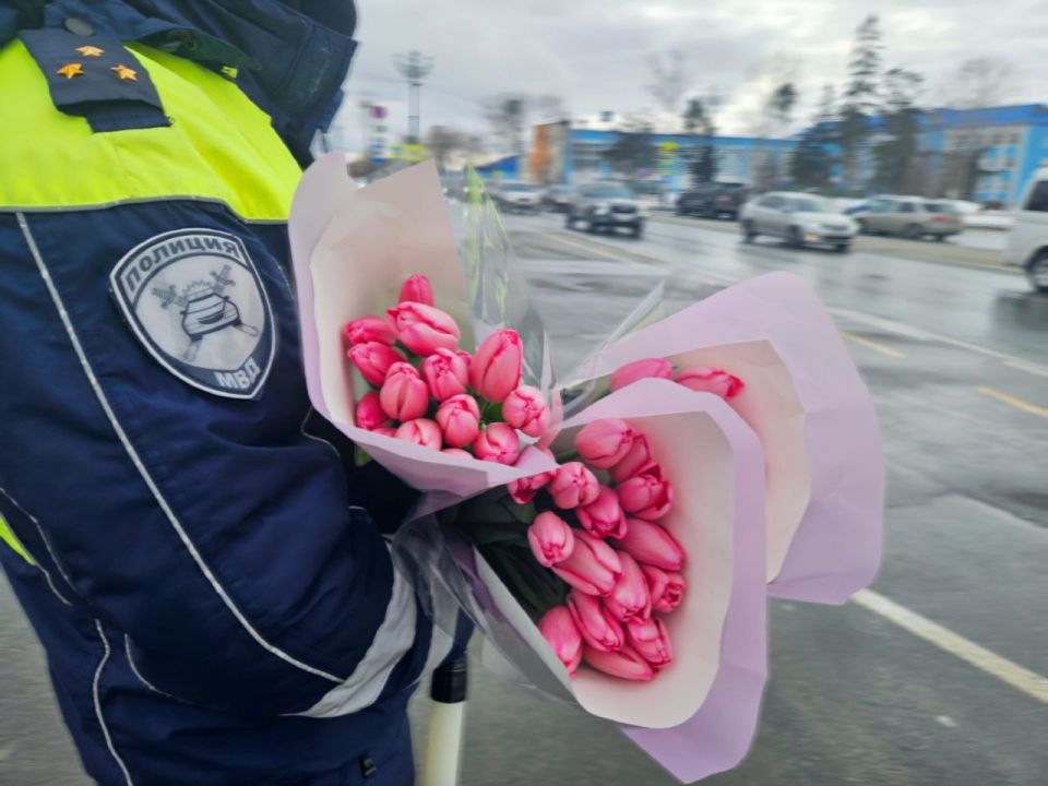 8. ���������������� ����������� ������� ����������� � ������������� ������� ���� � 8 �����