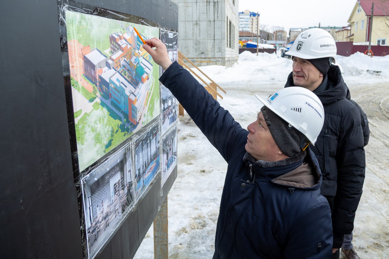 "Мы должны выполнить обещание" губернатор проверил, как идёт стройка школы № 4 в Южно-Сахалинске "Мы должны выполнить обещание" губернатор проверил, как идёт стройка школы № 4 в Южно-Сахалинске