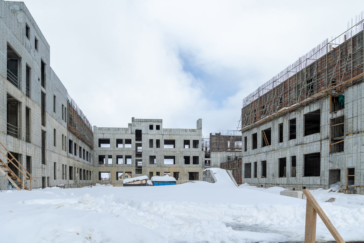 "Мы должны выполнить обещание" губернатор проверил, как идёт стройка школы № 4 в Южно-Сахалинске "Мы должны выполнить обещание" губернатор проверил, как идёт стройка школы № 4 в Южно-Сахалинске