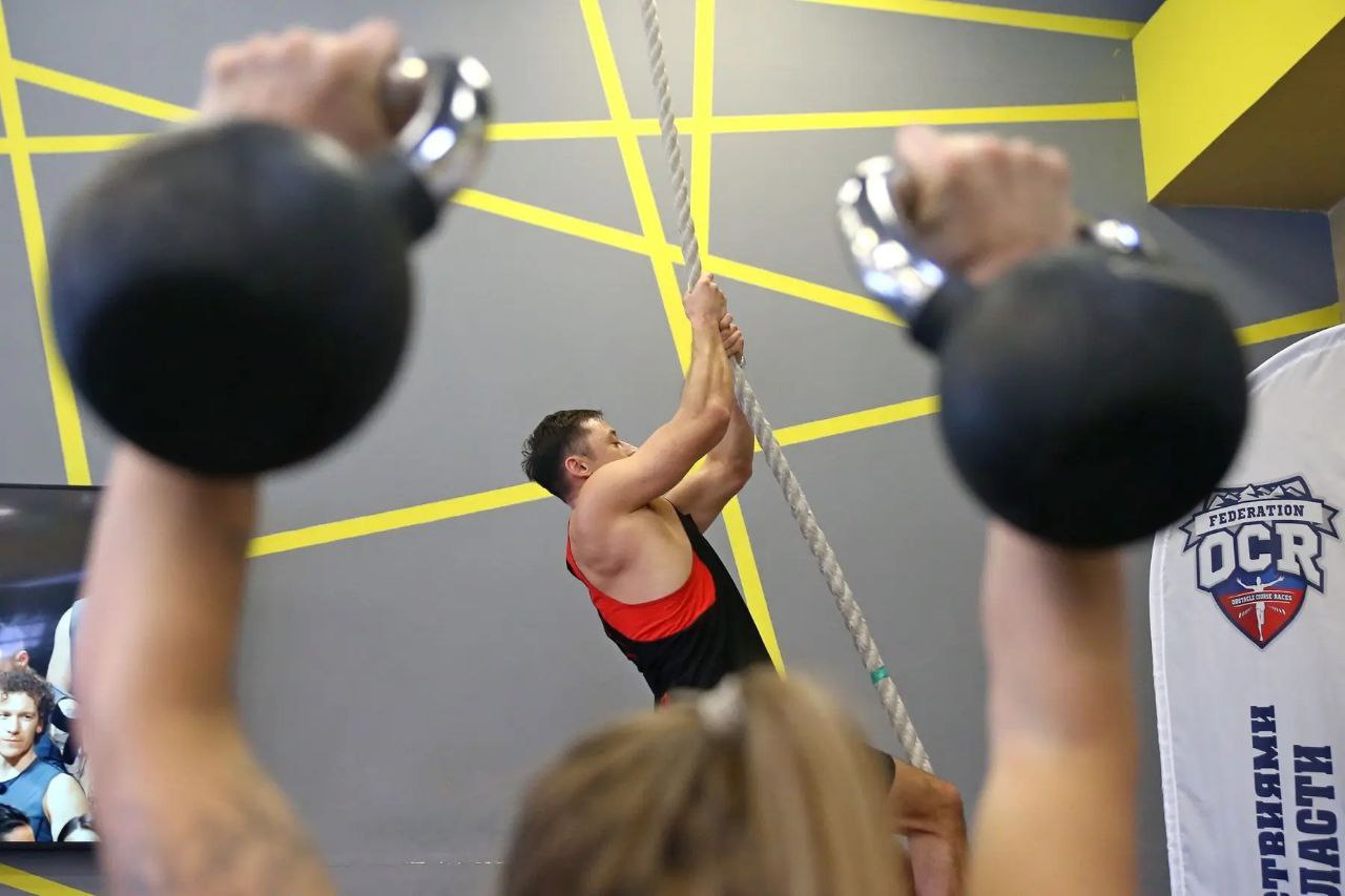 Сахалинцы проверили свои силы в гонке с препятствиями Сахалинцы проверили свои силы в гонке с препятствиями