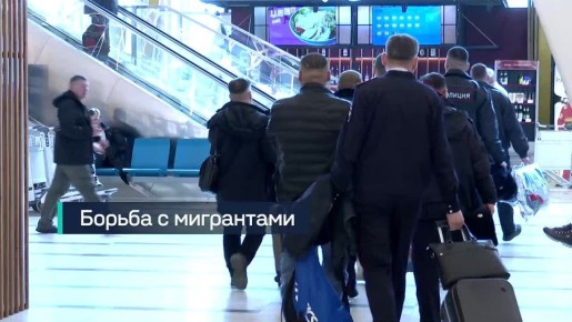 Зима ушла и прихватила асфальт