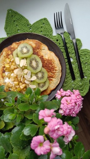 Кокосовая лепешка с семенами чиа