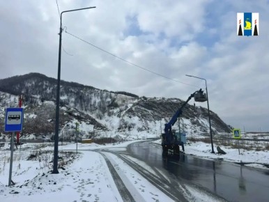 В Холмском районе завершается ремонт участка трассы между сёлами Калинино и Зырянское