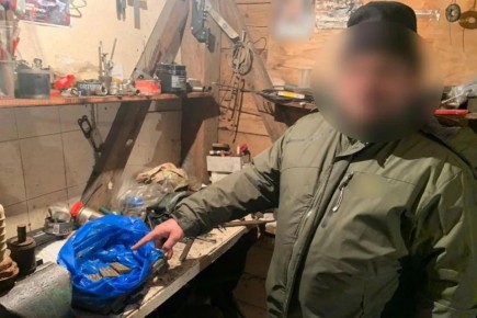 Житель Северо-Курильска три года хранил в гараже арсенал времен Второй мировой войны