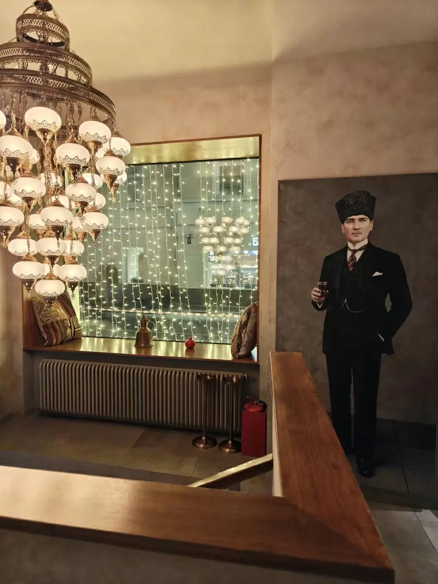 Новый турецкий ресторан «Бардак» радует любителей традиционной кухни в центре Москвы