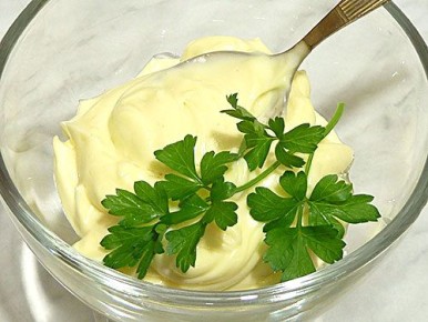 Незаменимый домашний майонез за пять минут