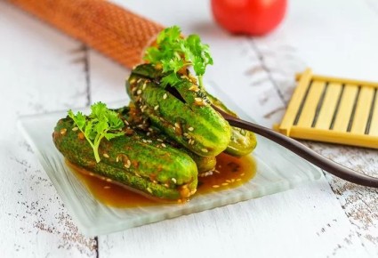 Огурцы по-корейски: как приготовить классическую закуску с ярким вкусом