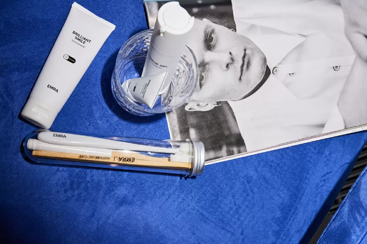 Как поддержать сияющую улыбку без зубной пасты: оригинальные способы